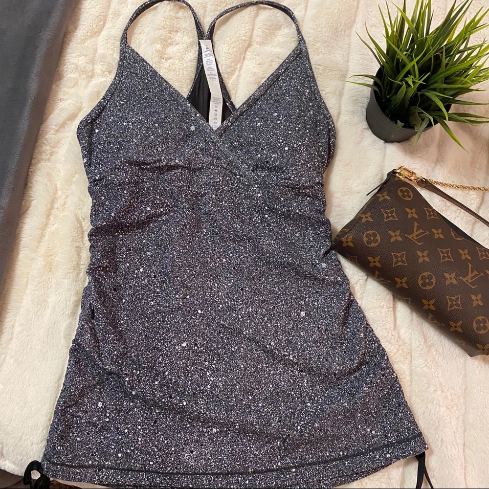 💋 EUC LuluLemon tank